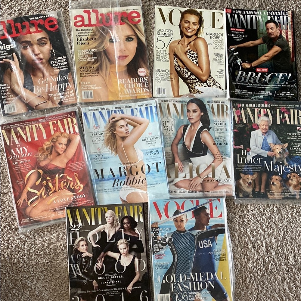 10 Fashion Magazine Collection 2016